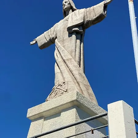 Дом отдыха Madeira Island *